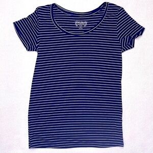 🟢 Mudd Everyday Tee Relaxed Striped White and Blue size Small